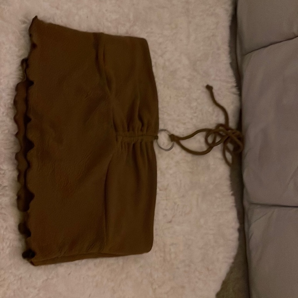 brown bailey rose crop